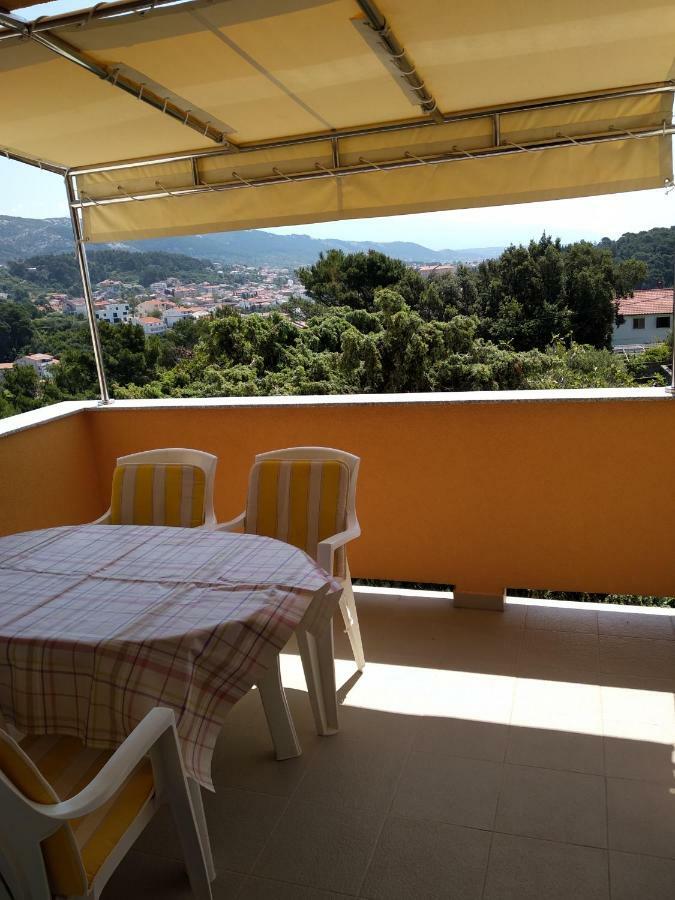 Apartments Palit Rab Town Zewnętrze zdjęcie
