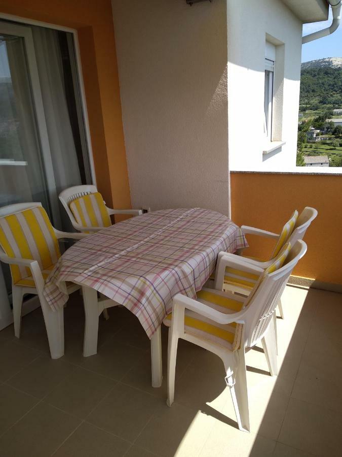 Apartments Palit Rab Town Zewnętrze zdjęcie