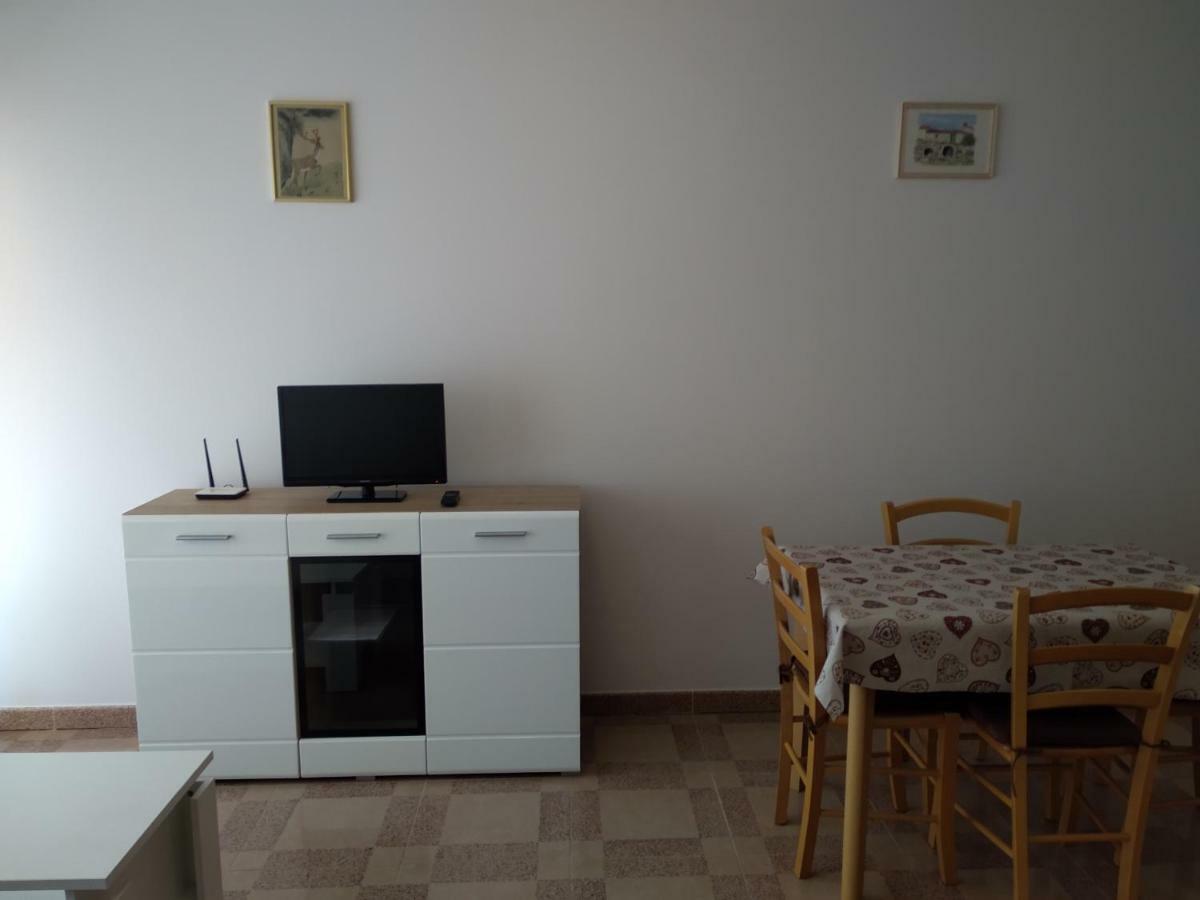 Apartments Palit Rab Town Zewnętrze zdjęcie