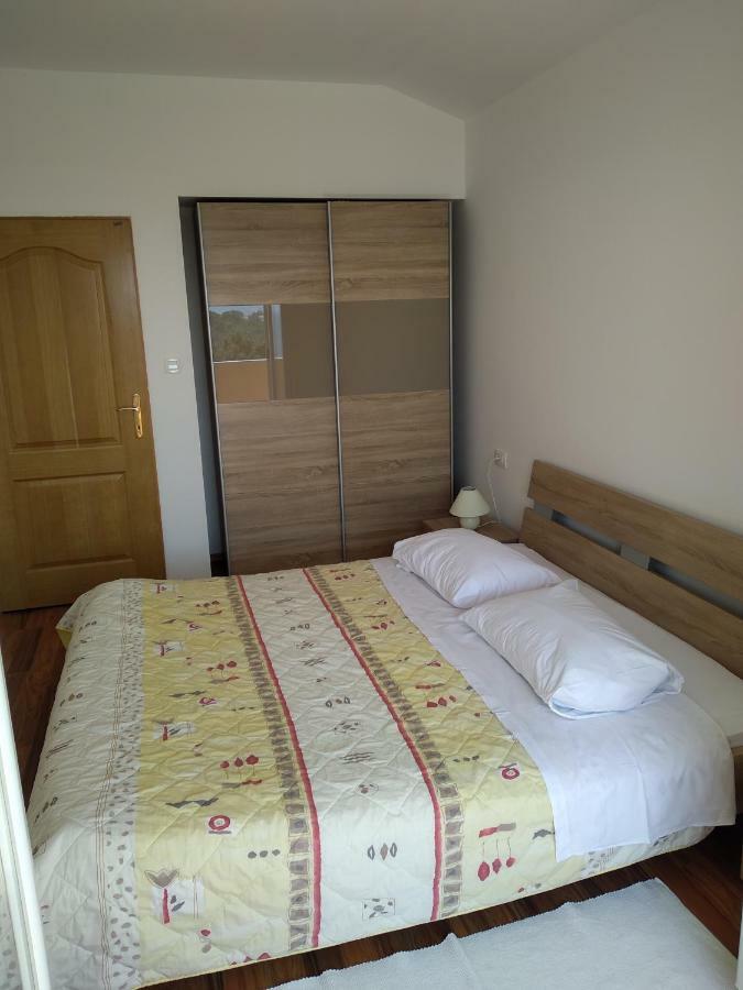 Apartments Palit Rab Town Zewnętrze zdjęcie