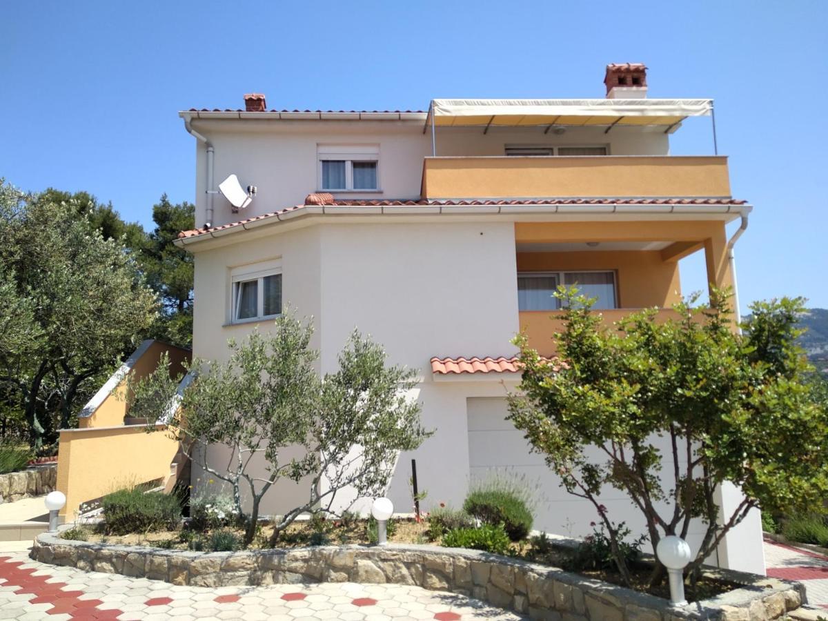 Apartments Palit Rab Town Zewnętrze zdjęcie